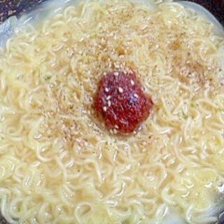 梅干し入り塩ラーメン